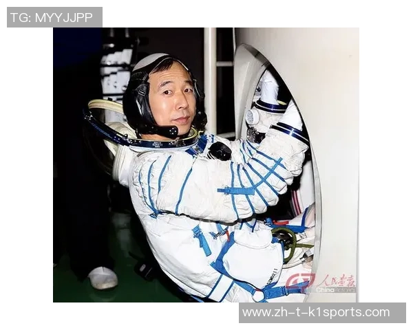 足球明星与小球迷亲密互动展现关爱与责任感的榜样力量